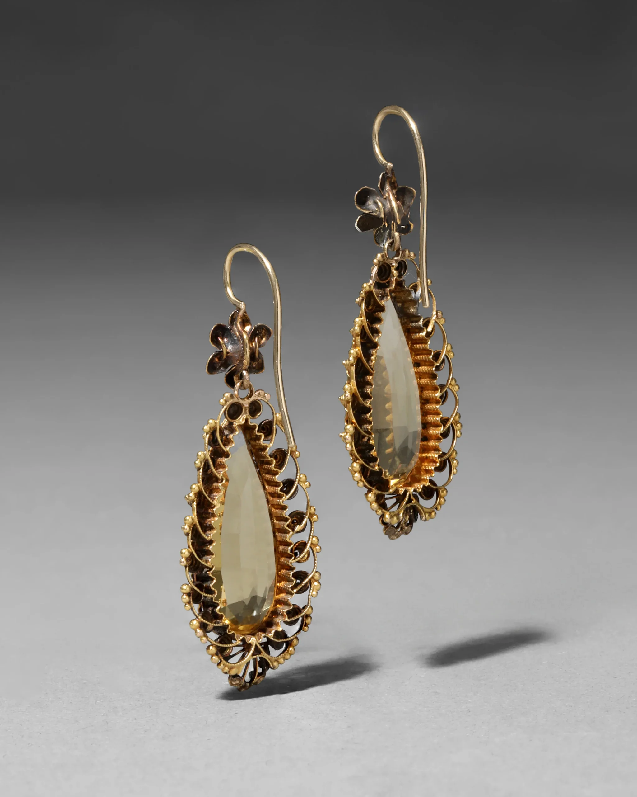 Antique 1850s 14k Gold with Citrine & Pearl Drop Earring
