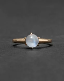 Antique Victorian 10k Gold with Claw Set Moonstone Ring