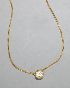 Asterales Gold Solitaire Necklace