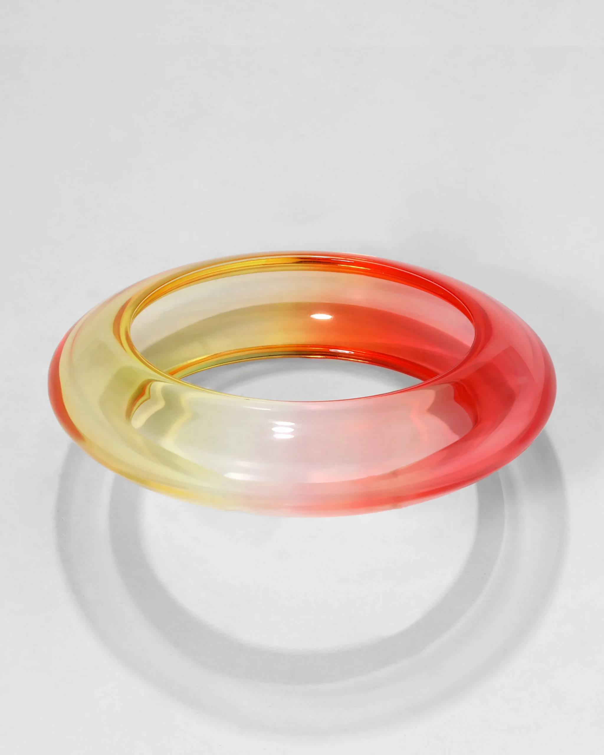 Bonbon Lucite Saucer Bangle Bracelet- Sunset