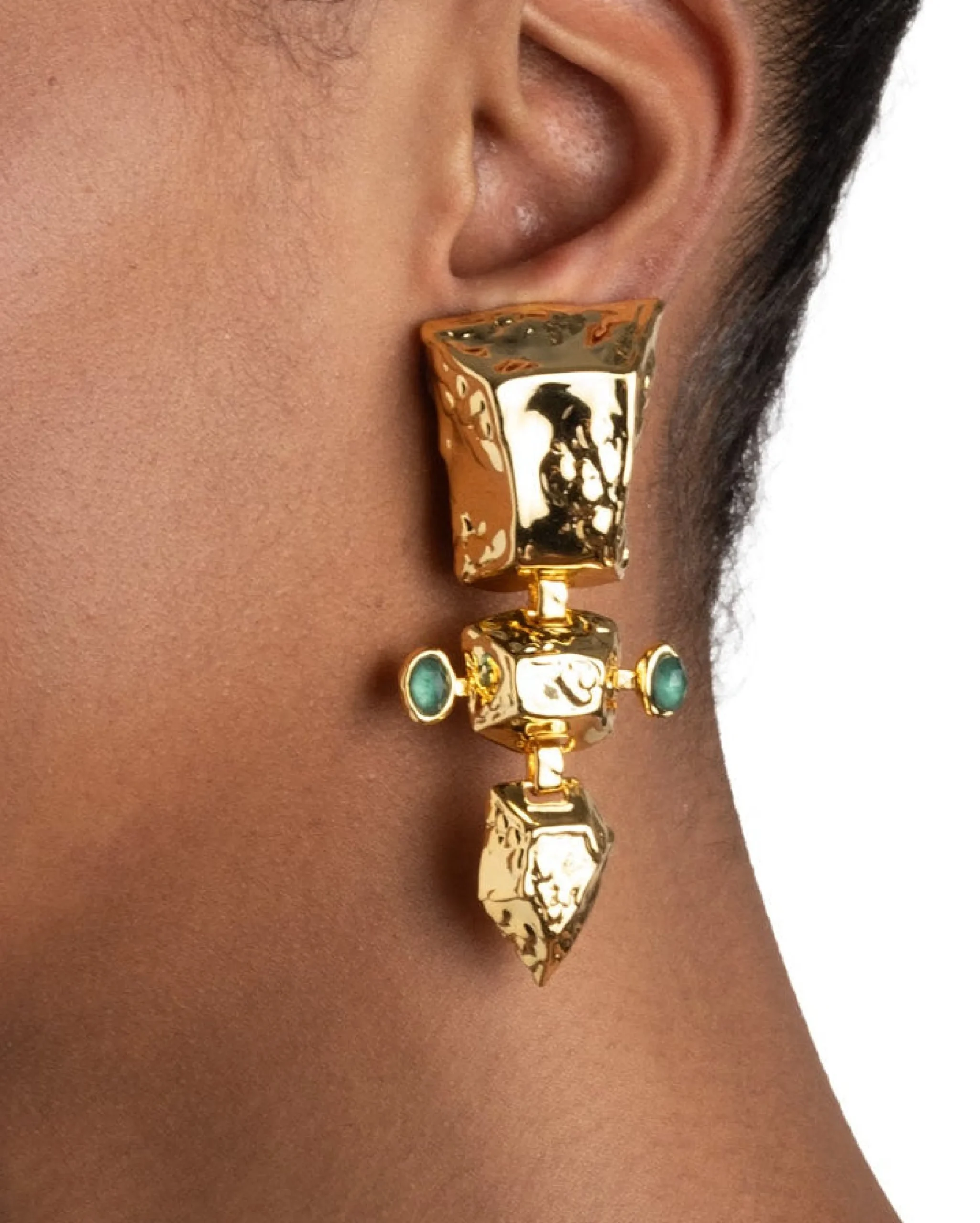 Brut Gold Totem Clip Earring