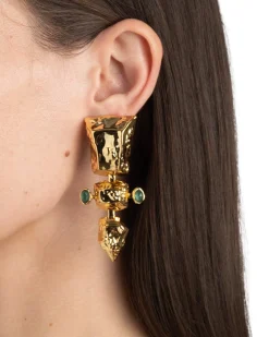 Brut Gold Totem Clip Earring