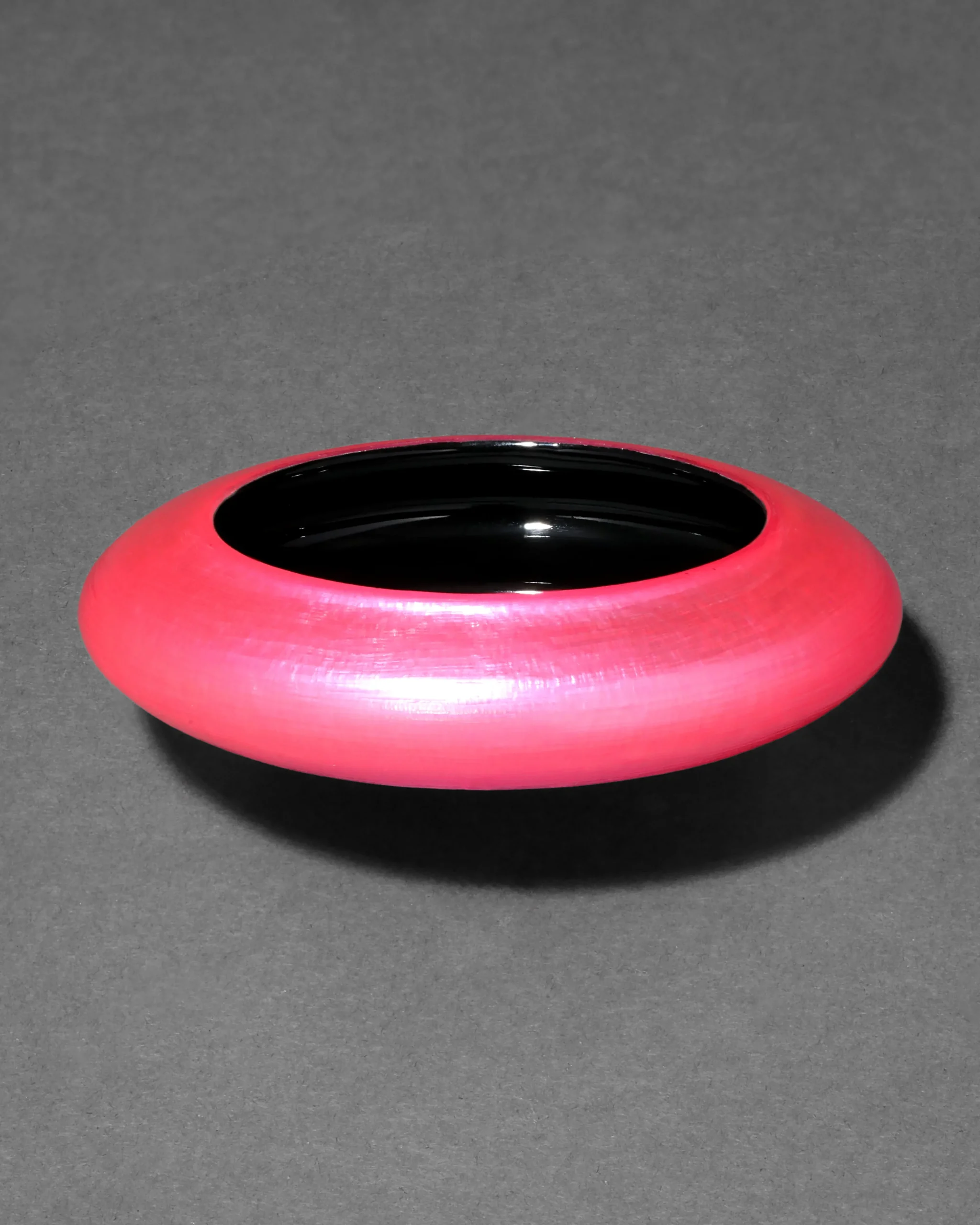 Lucite Saucer Bangle Bracelet- Neon Pink