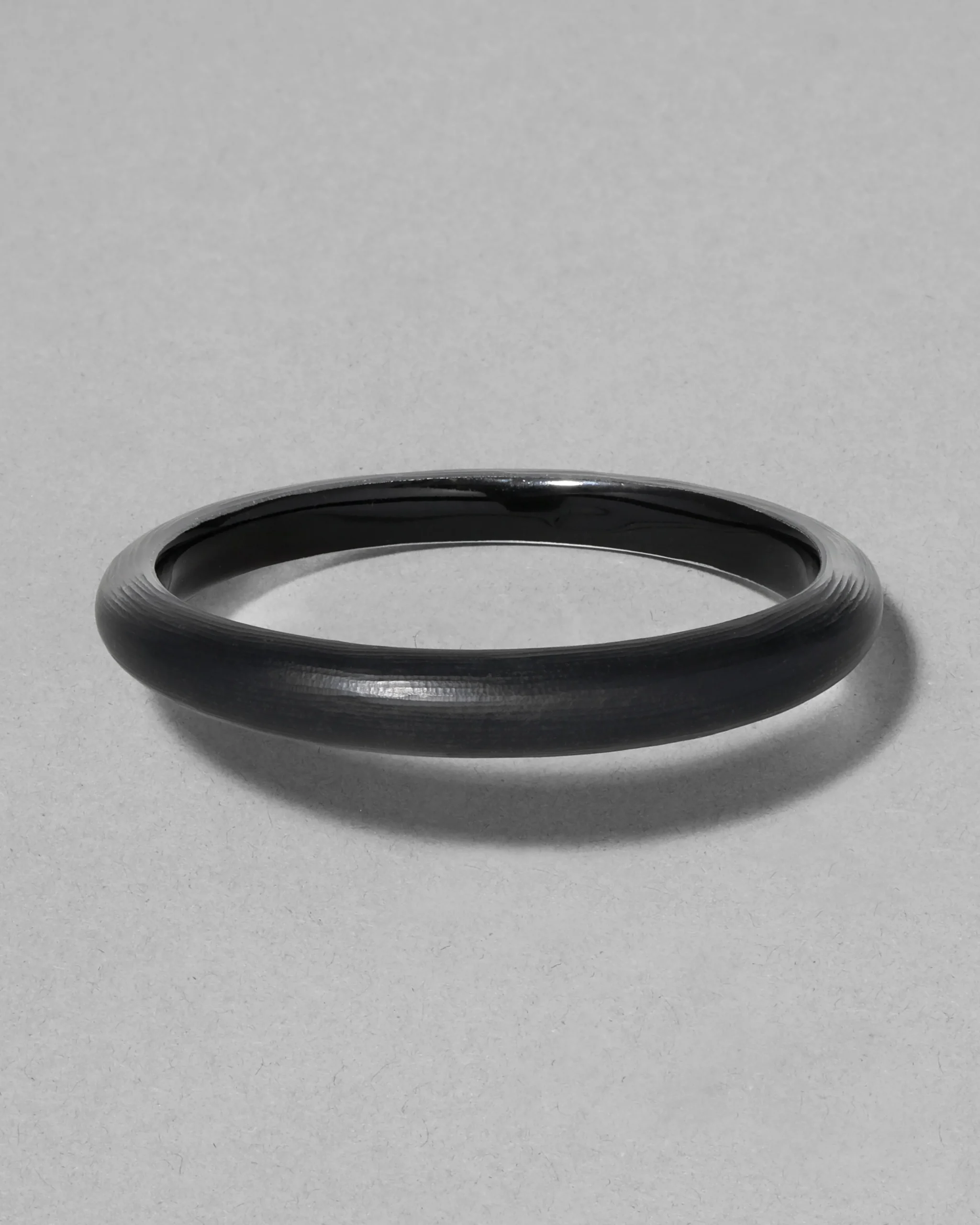Lucite Skinny Bangle Bracelet- Black