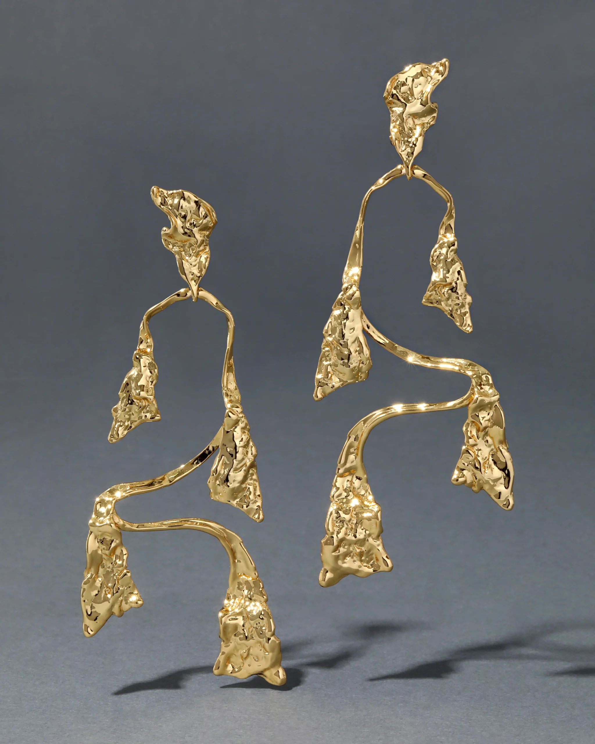 Mobile Gold Balance Clip Earring