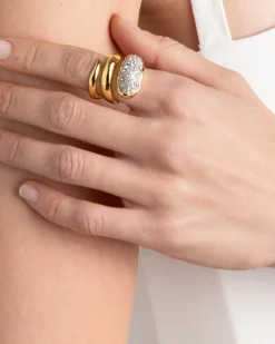 Solanales Crystal Coiled Pebble Ring