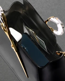 The Scissor Clutch- Black